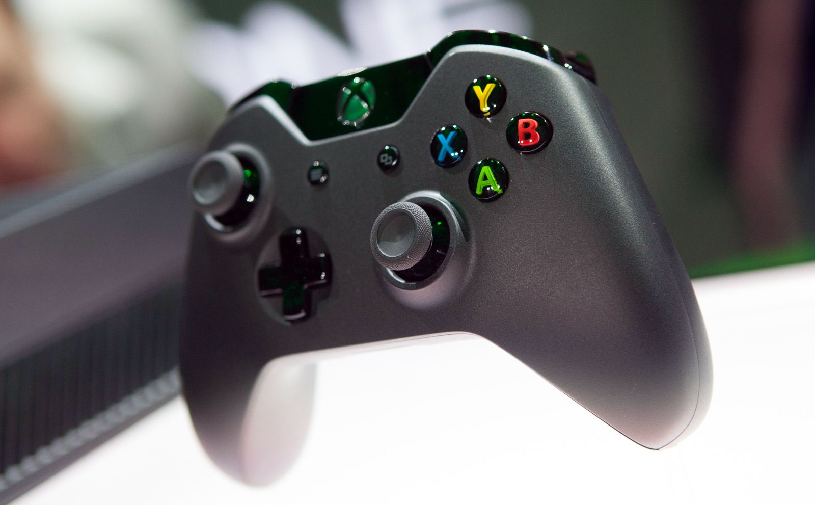 Xbox One Scorpio taniej dzięki programowi wymiany konsol!