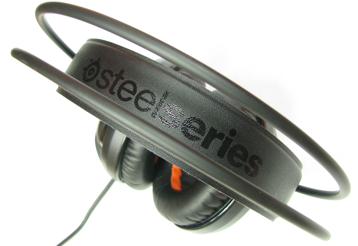SteelSeries Siberia 350 - lekka konstrukcja to wielki plus słuchawek.