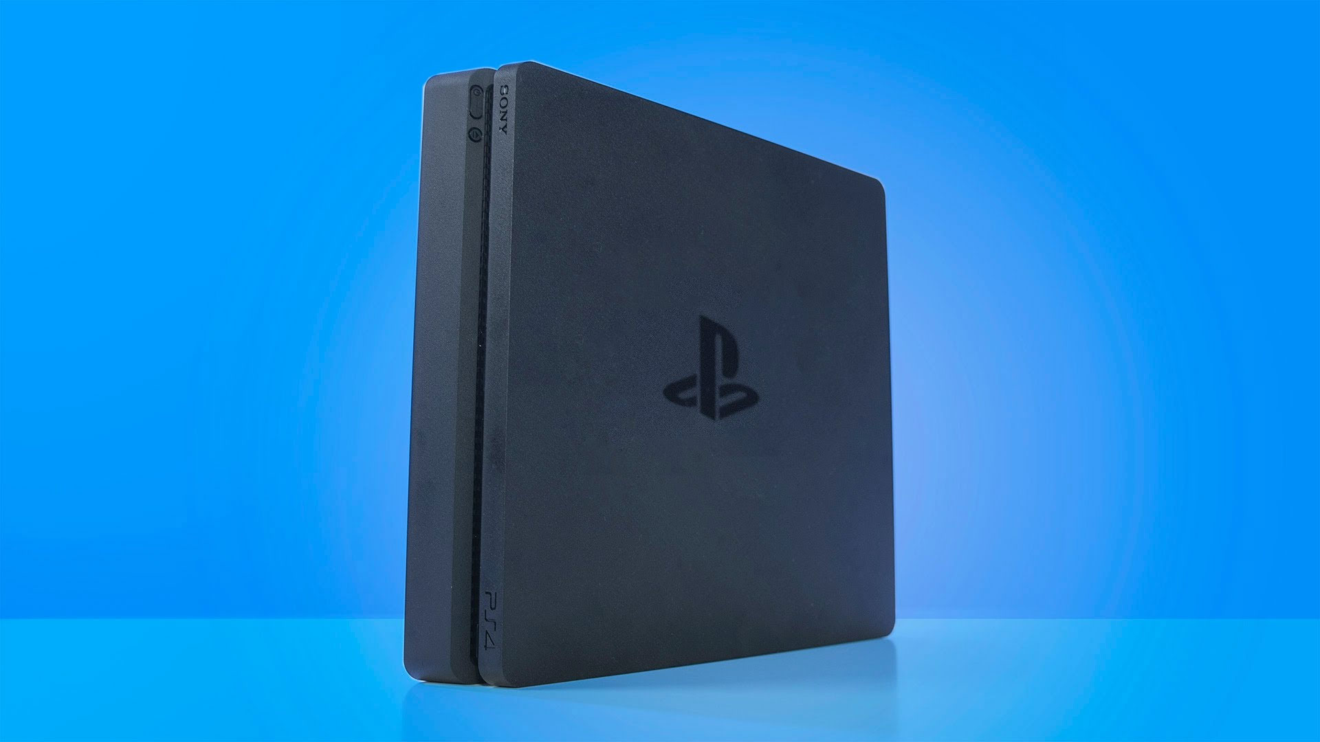 PlayStation 4 CUH-2200. Nowy model konsoli w sprzedaży