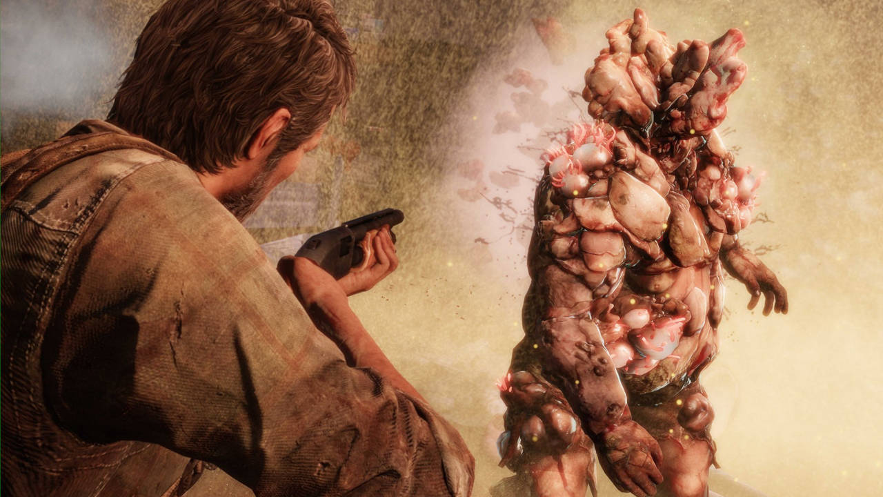 serial The Last of Us - Joel w pierwszej grze strzela do zmutowanego przeciwnika