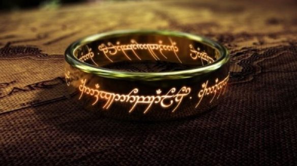Władca Pierścieni - grafika z pierścieniem w języku Mordoru