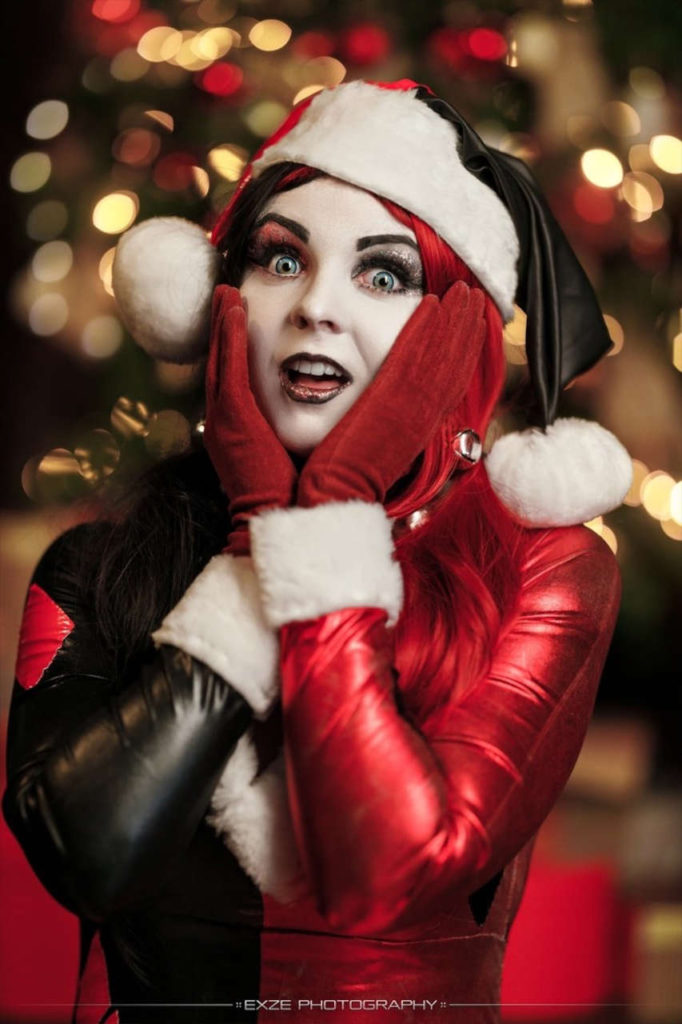 Harley Quinn cosplay - exze photography - bizarre_deer - modelka robi zdumioną minę