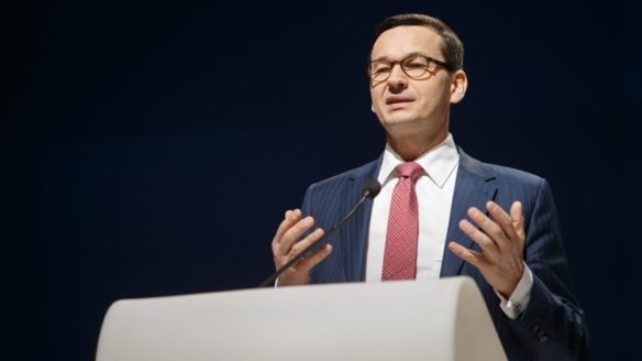 Premier Morawiecki o esporcie