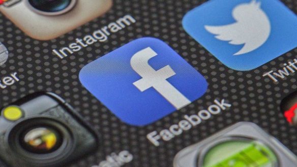 Facebook i Instagram będą płatne. Tak szantażuje Meta