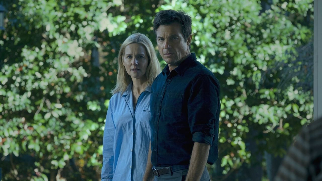 Laura Linney i Jason Bateman w serialu Ozark