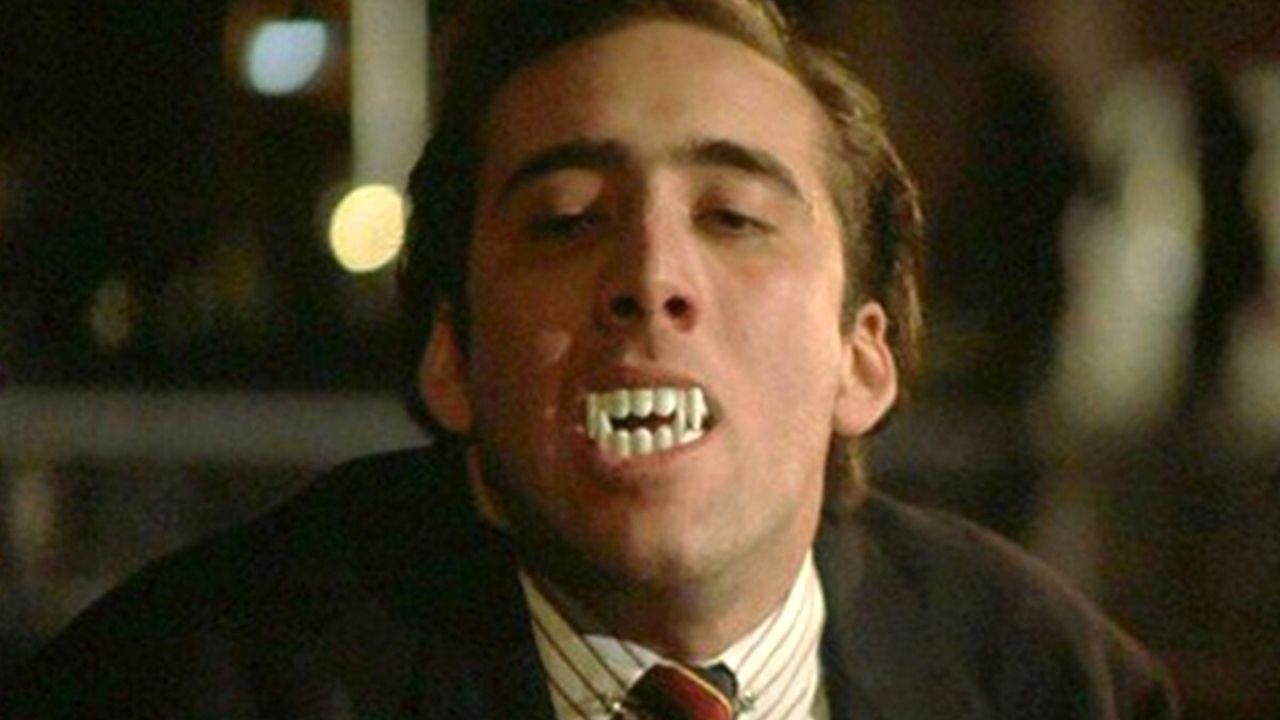 Nicolas Cage w filmie Pocałunek wampira