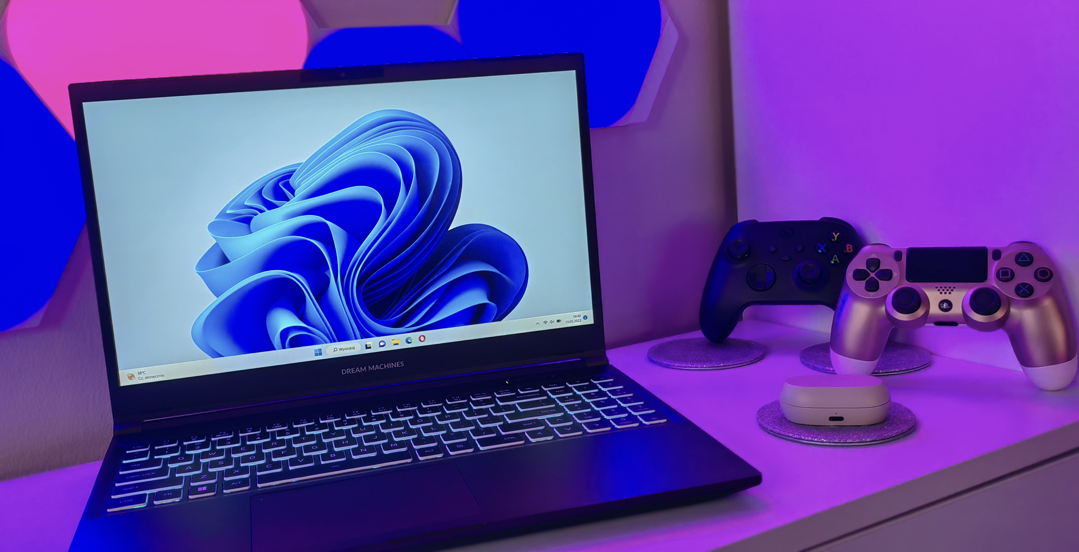 Dream Machines RT4060 – test laptopa z grafiką NVIDIA GeForce RTX 4060. Wydajność idąca w parze z 144-hercowym ekranem