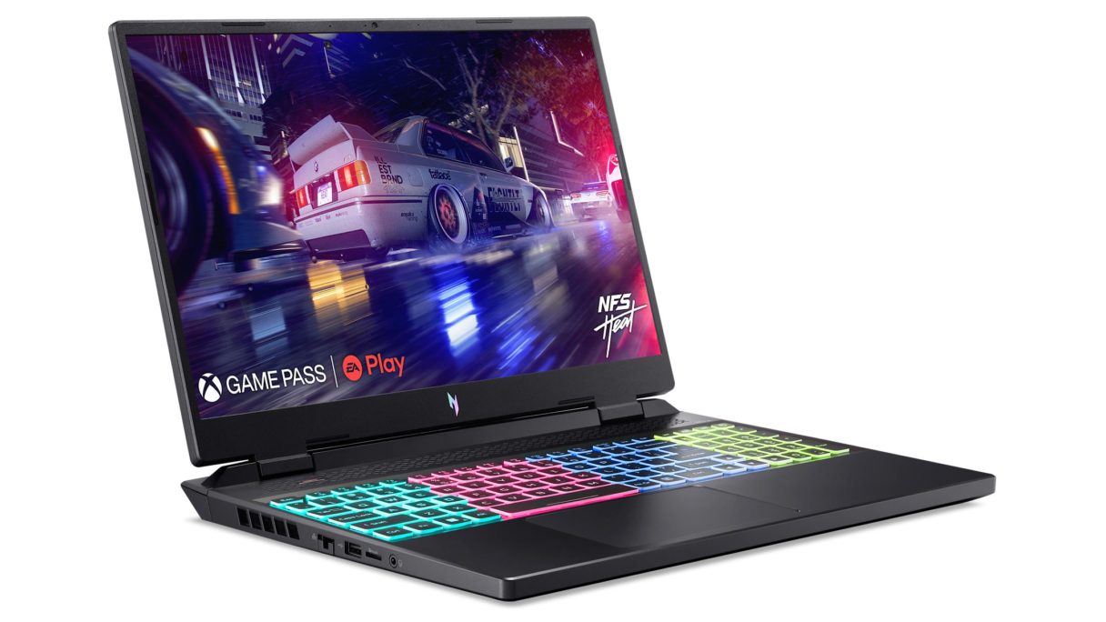 Laptop gamingowy Acer Nitro 16 w promocji