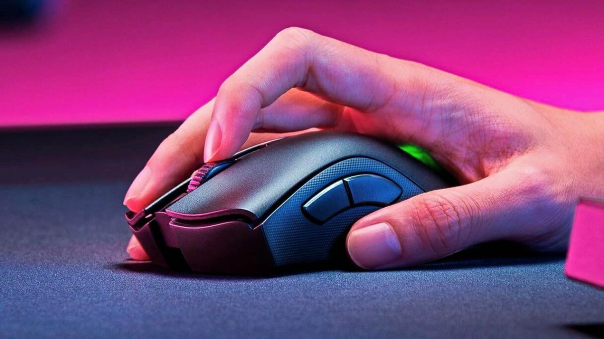 Świetny zestaw mysz Razer DeathAdder V2 Pro + stacja ładująca za 299 zł